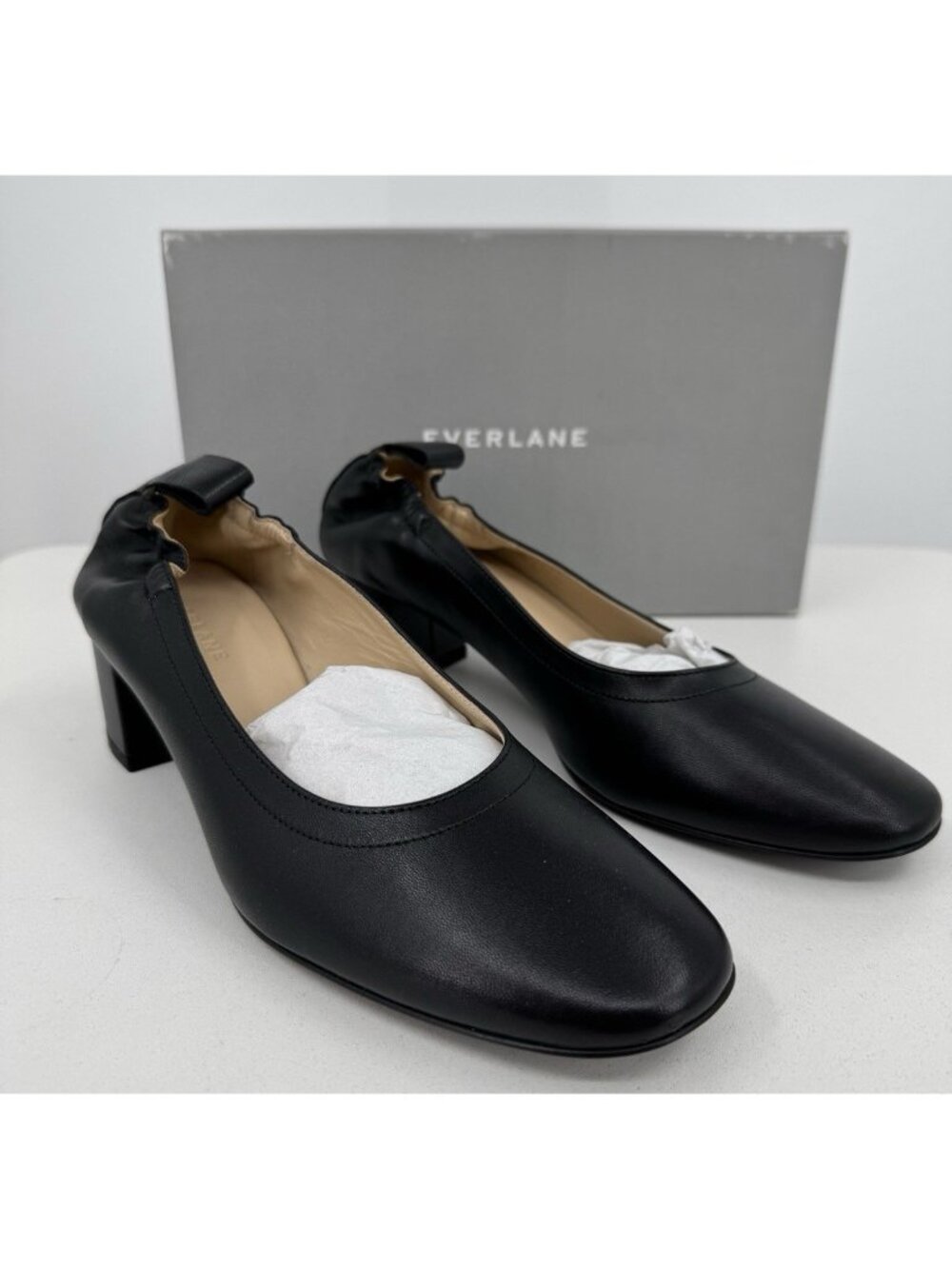 Everlane Italian Leather Day Heel size 8 Women's Black Elastic Back Comfort